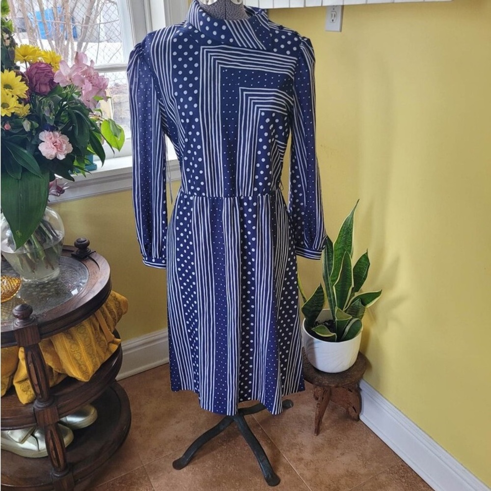 Vintage
1960's Kay Windsor polyester dress US14